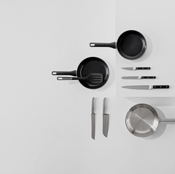 BergHOFF DINA GENE Paslanmaz Çelik Soyma Bıçağı 9 cm (1)