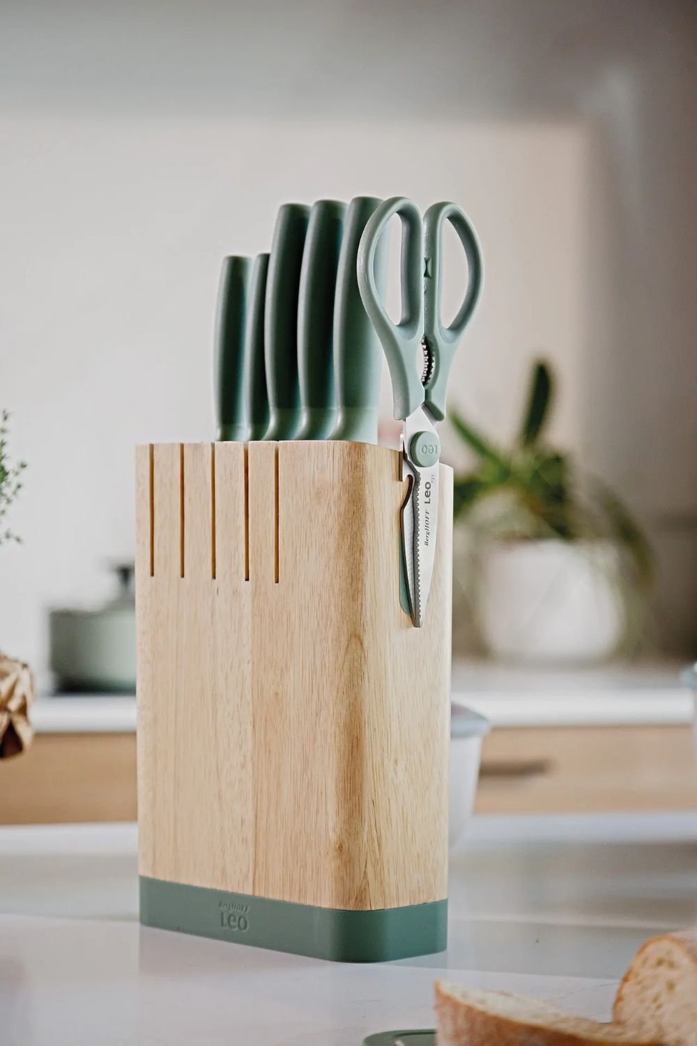 Berghoff Leo 18/10 Paslanmaz Çelik Bıçak Bloğu 6 Parça Seti - 2