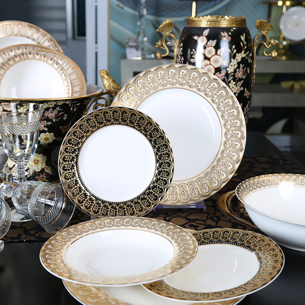 Isadora Bone China Porselen Gold Kenar detaylı Klasik Yemek Takımı 67 parça - 2