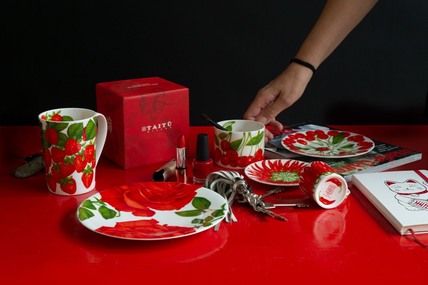 Taitu Red Fine Bone 22Cm 4Lu Tabak Seti - 4